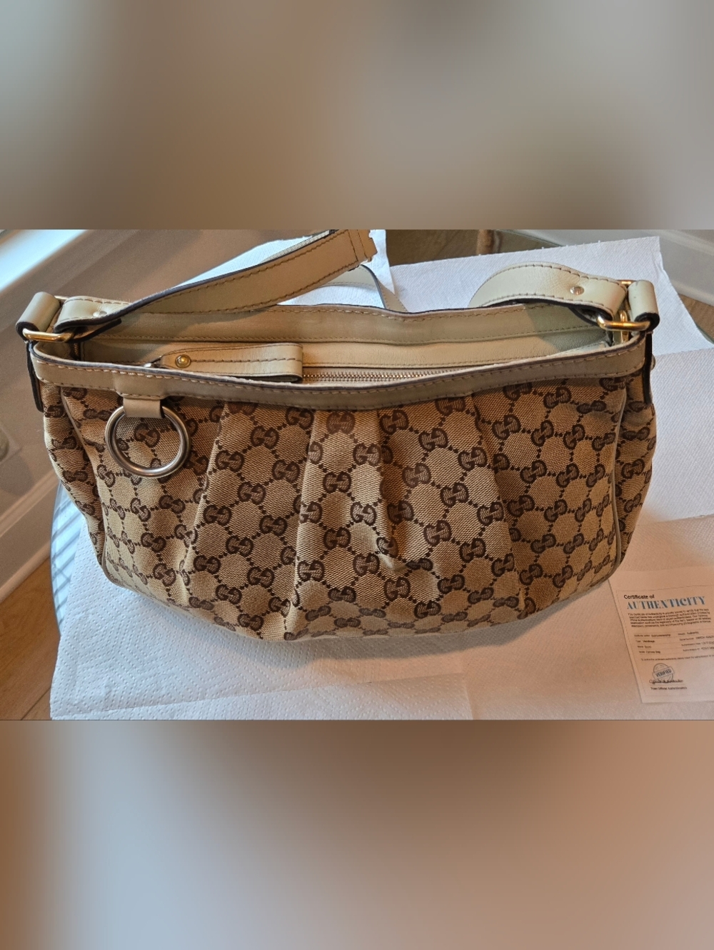 Gucci GG Canvas Sukey Shoulder Bag 296834 Beige Leather With Certificate Of AUTH - Picture 9 of 17